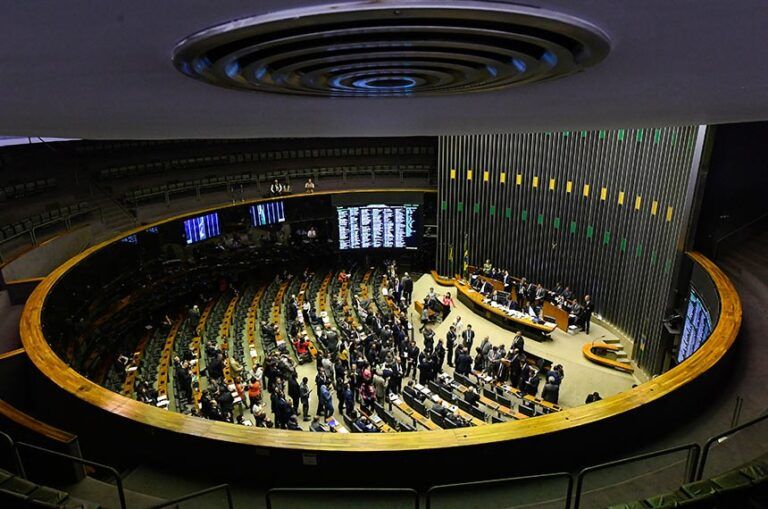 Congresso finaliza votação da LDO de 2024