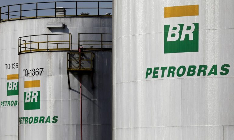 Petrobras anuncia redução de preço do diesel para distribuidoras