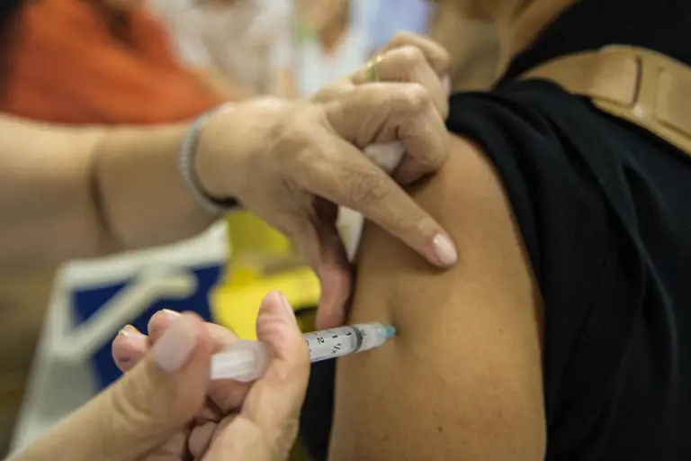 Salvador é a terceira capital em número de vacinados contra influenza