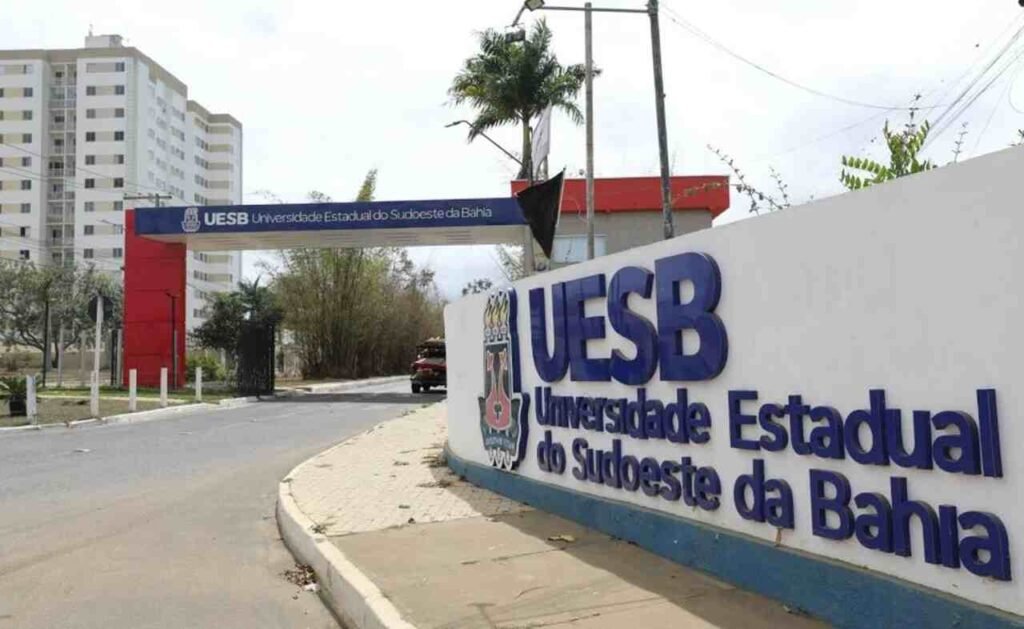 salvador noticia Uesb 900x553 Easy Resize.com