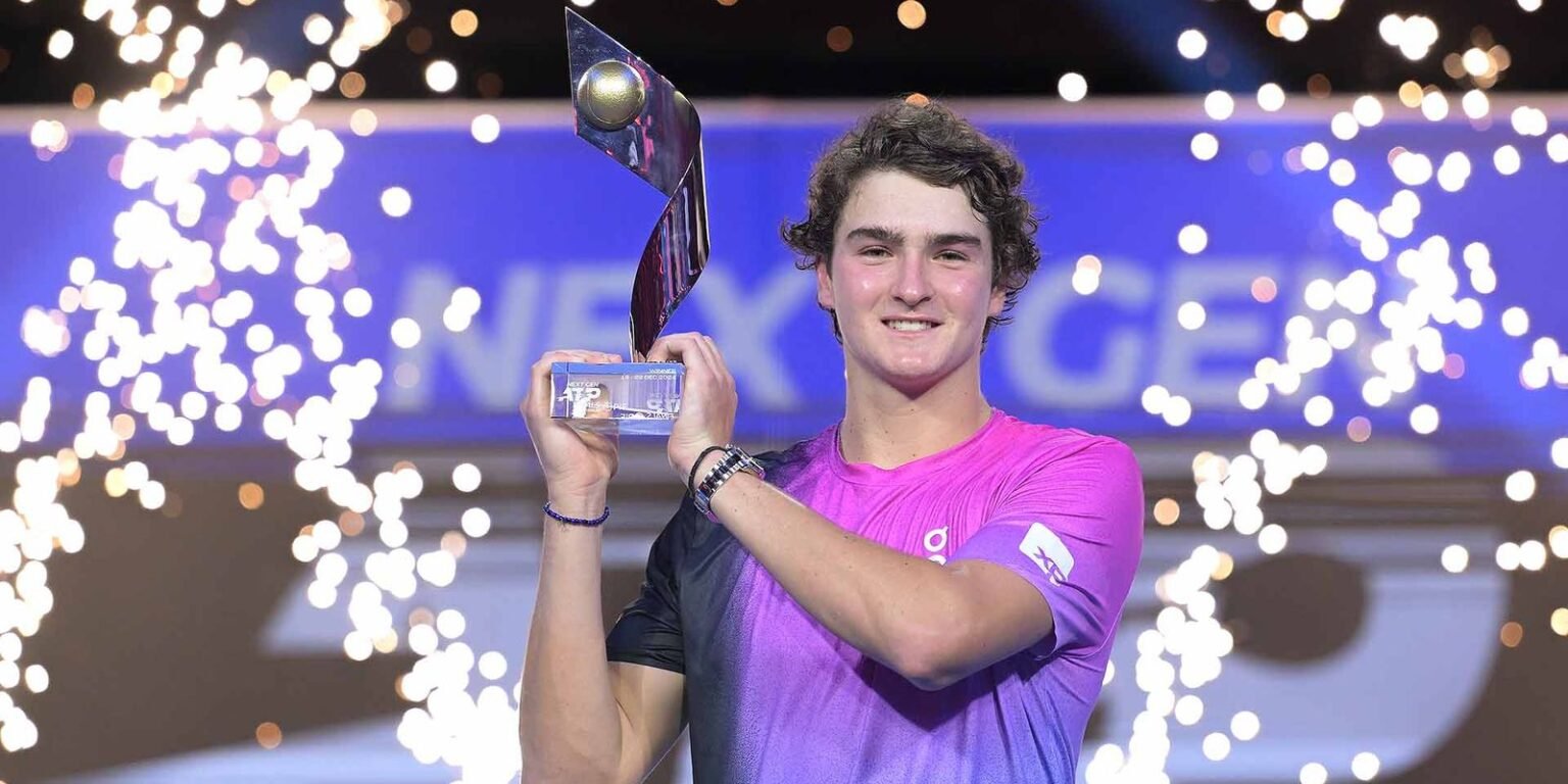 Tenis Joao Fonseca conquista o titulo do Next Gen ATP