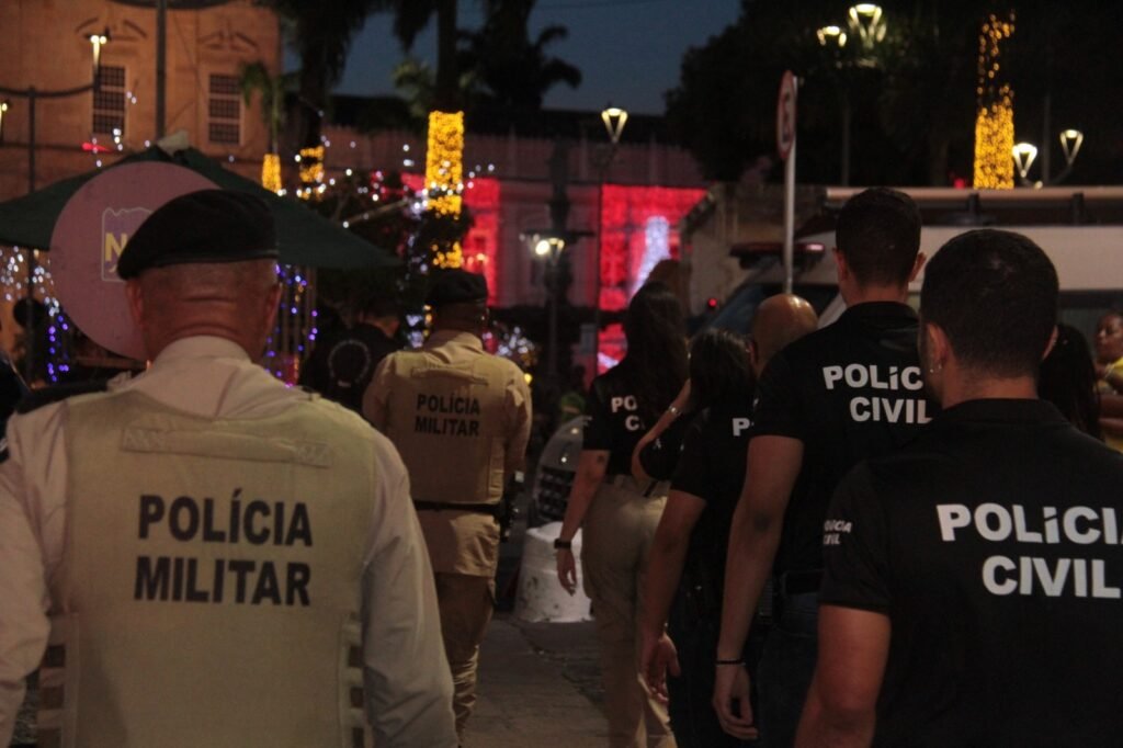 Três mil policiais e bombeiros serão empregados na Operação Natal Três mil policiais e bombeiros, Portais de Abordagem e Reconhecimento Facial serão empregados na Operação Natal – Secretaria da Segurança Pública – Bahia