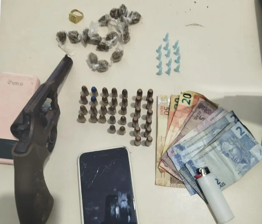 Adolescente de 17 anos é apreendido por homicídios e tráfico de drogas na BA salvador noicia Adolescente suspeito de homicidios e trafico de drogas