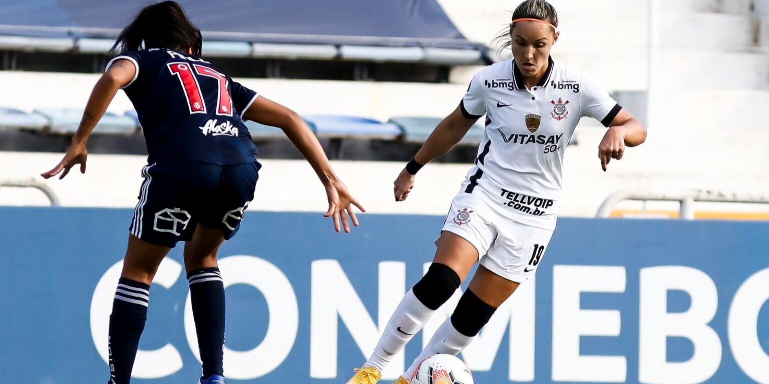São Paulo anuncia a contratação da atacante Giovanna Crivelari Sao Paulo anuncia a contratacao da atacante Giovanna Crivelari