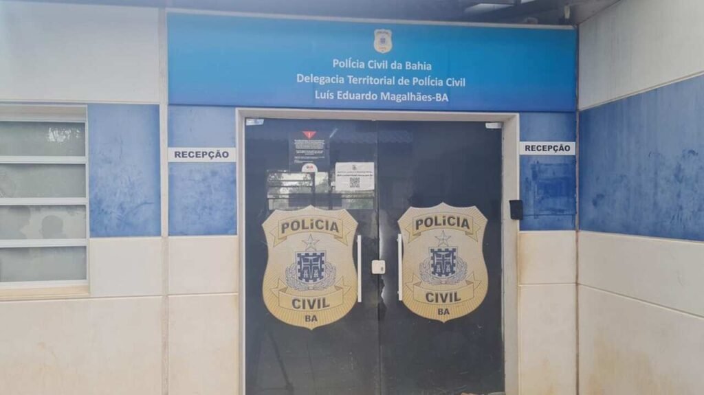 Suspeito de participar de estupro coletivo contra jovem de 17 anos na Bahia é solto após prestar depoimento whatsapp image 2025 01 14 at 10.55.33 Easy Resize.com