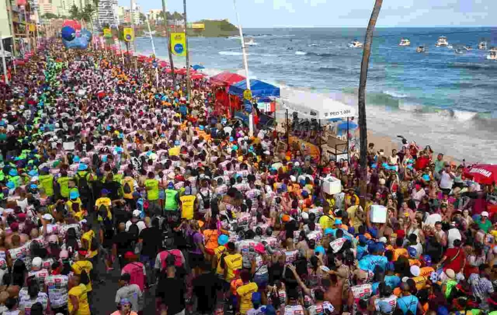 E depois do Carnaval Empreendedores ja se preparam0130911700202503012012 Easy Resize.com 1