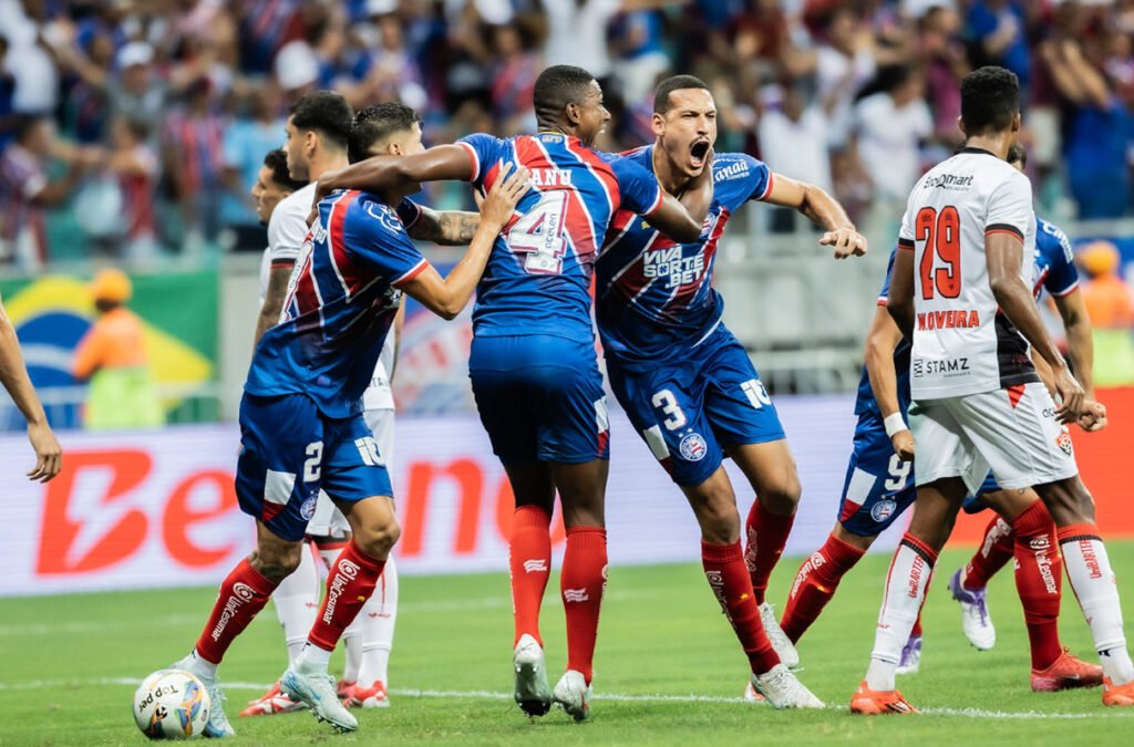 Bahia faz 2 a 0 na Fonte Nova e abre vantagem sobre o Vitória na final gol do bahia ba vi