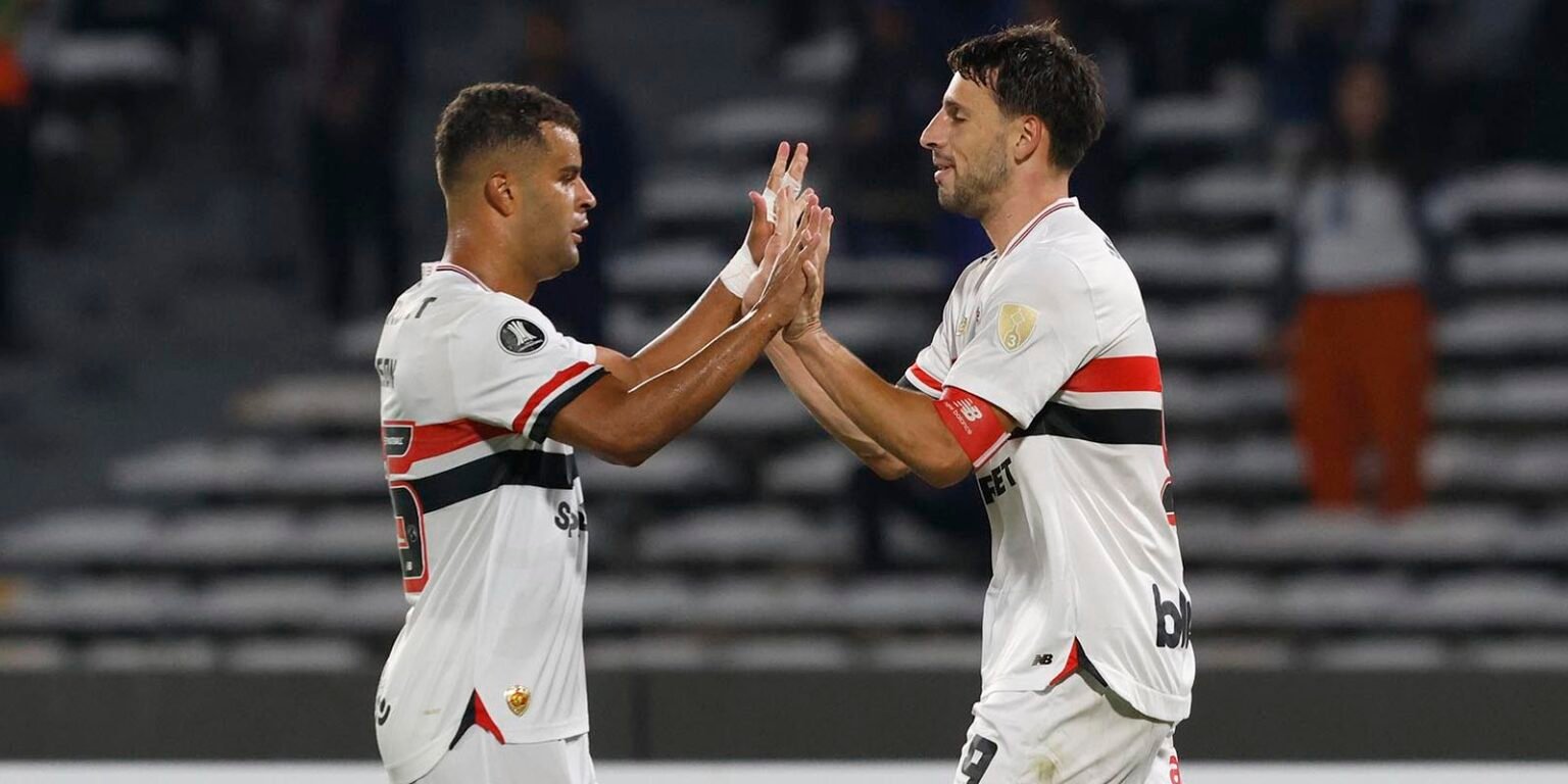 1743689380 Sao Paulo estreia bem e vence Talleres na Argentina pela