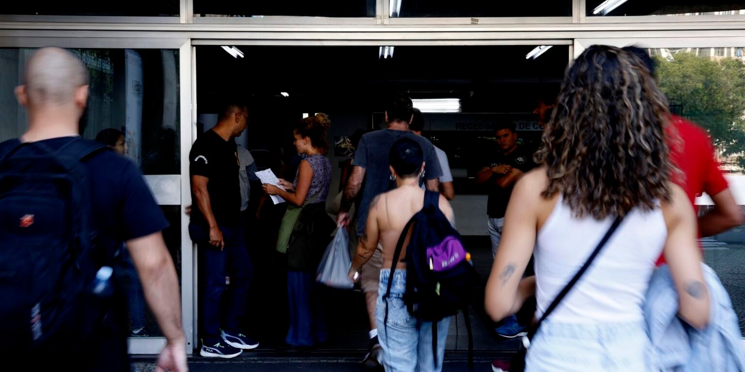 CNU 2025 terá 3.352 vagas em 35 órgãos federais