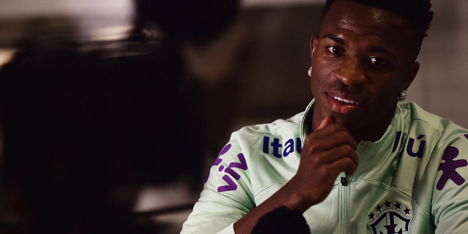 Ancelotti projeta melhor versao de Vinicius Junior na Selecao