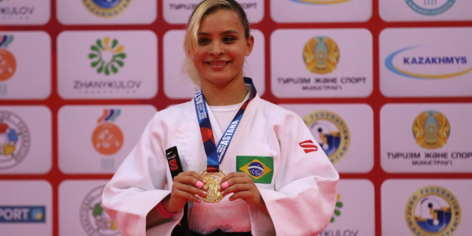 Rosi Andrade e ouro no Mundial de judo paralimpico