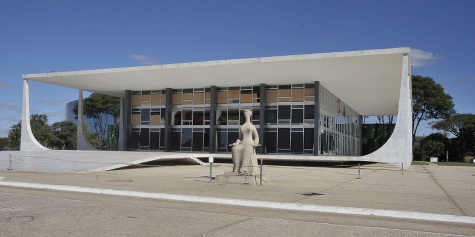 fachada supremo stf