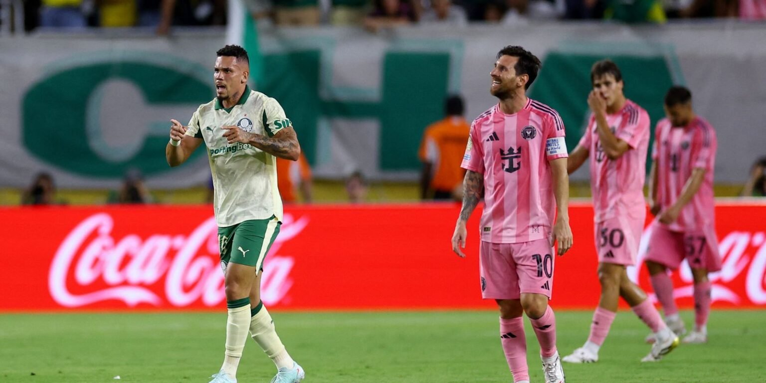 Palmeiras arranca empate com Miami e avanca em primeiro no