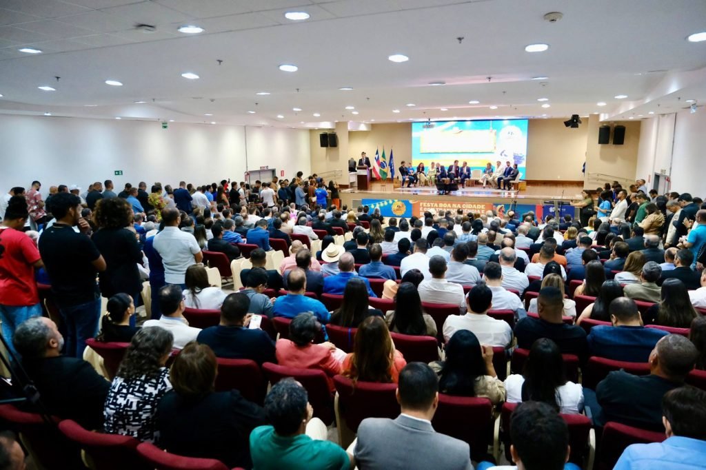 Camaçari recebe Selo de Transparência dos Festejos Juninos 2025 2 cerimonia selo transparencia festejos juninos foto lucas anjos
