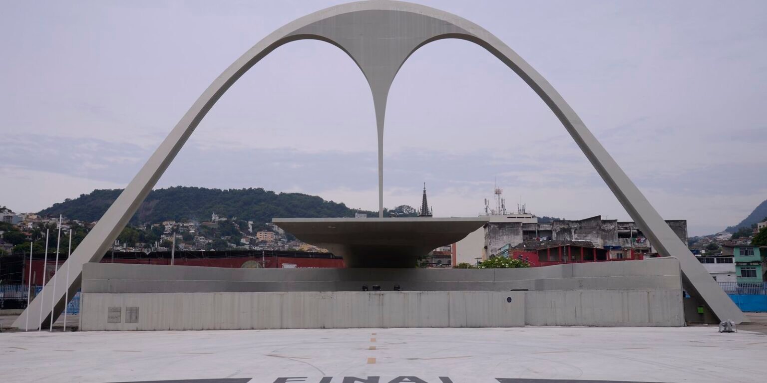 sambodromo da marques de sapucai vazio tmazs 120220212392