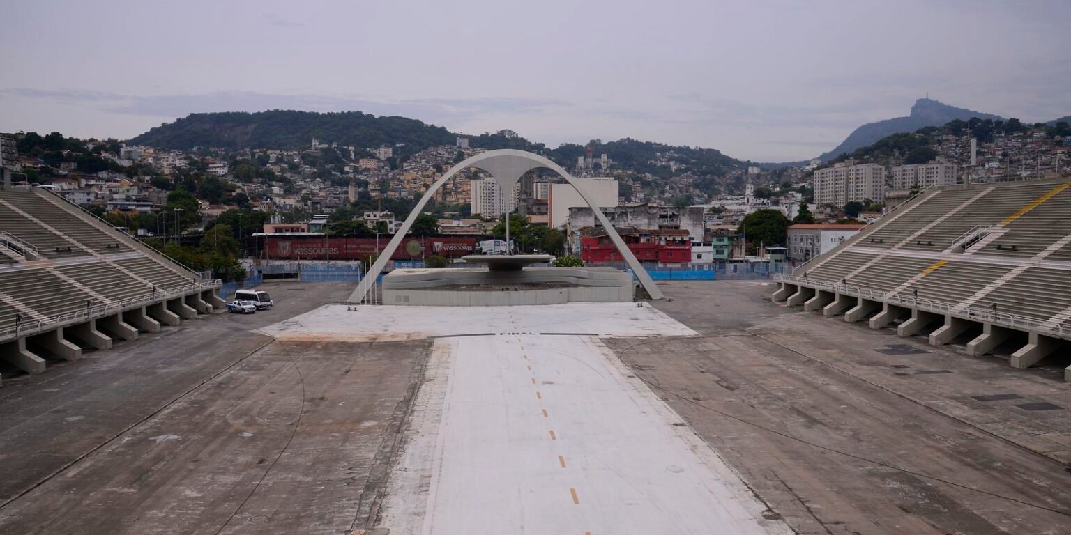 sambodromo da marques de sapucai vazio tmazs 120220212394