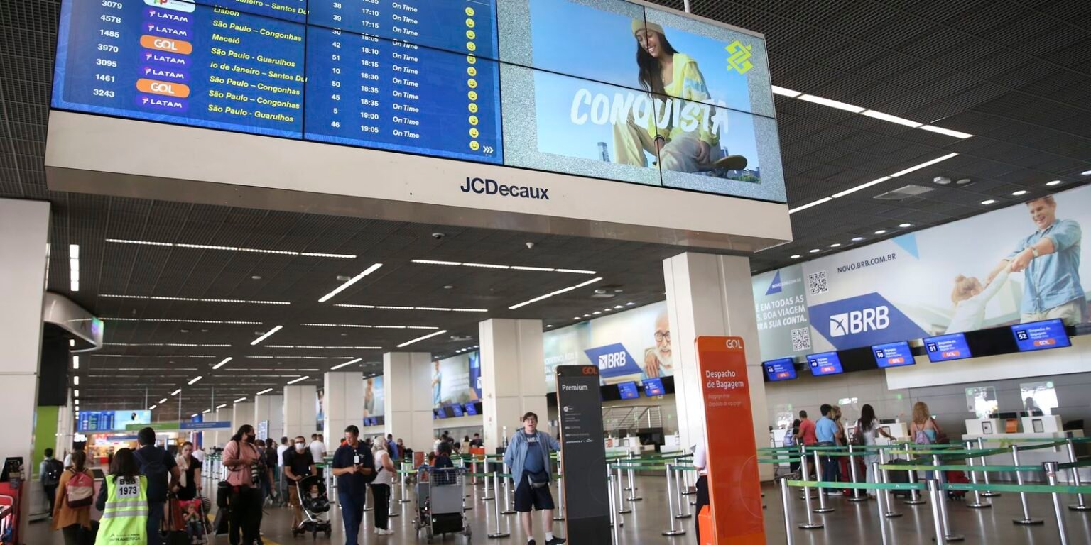 aeroporto internacional de brasilia1912223010