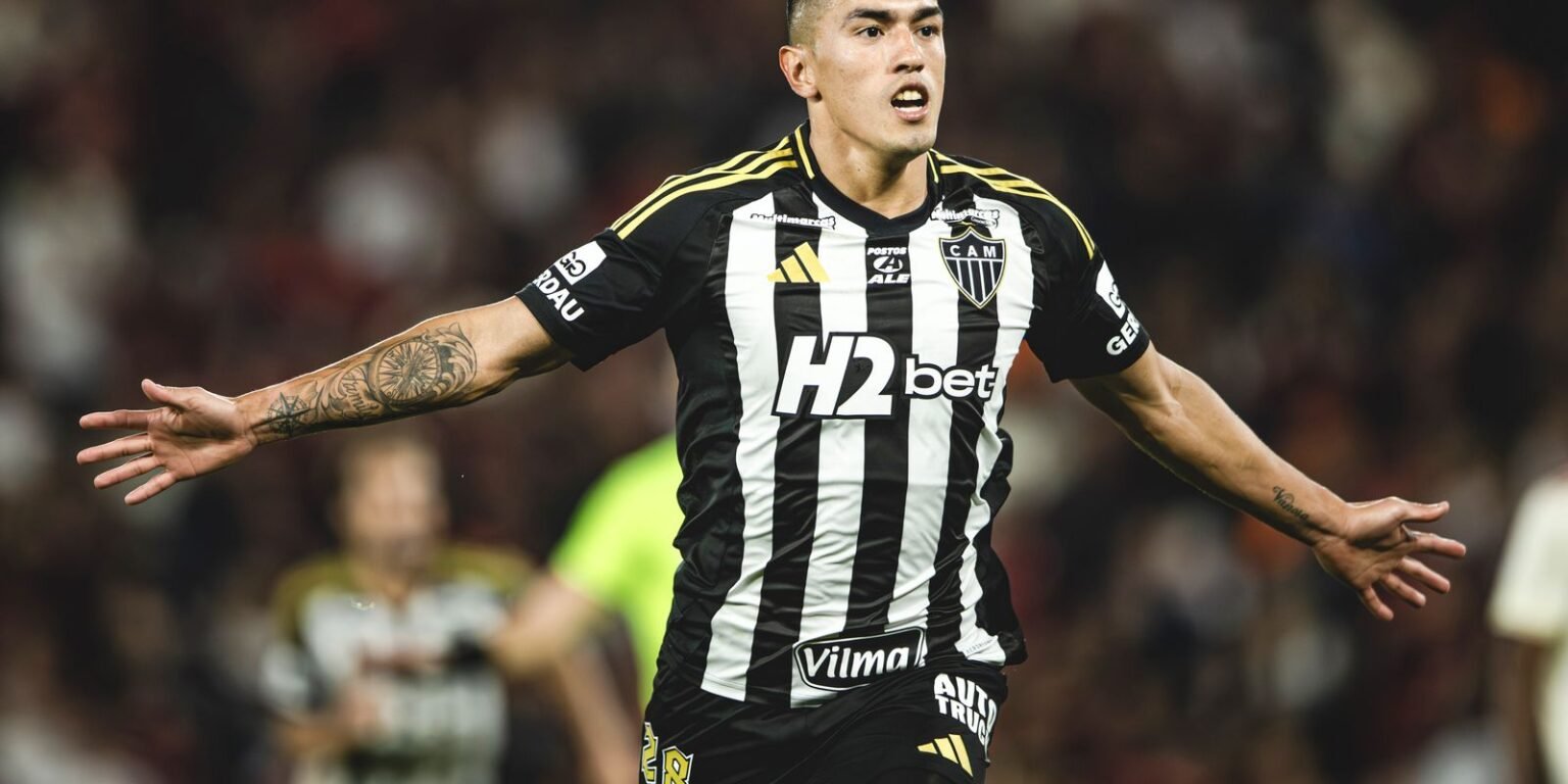 galo avanca as quartas
