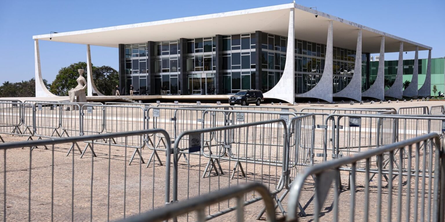 seguranca esplanada mc abr 01092025 4