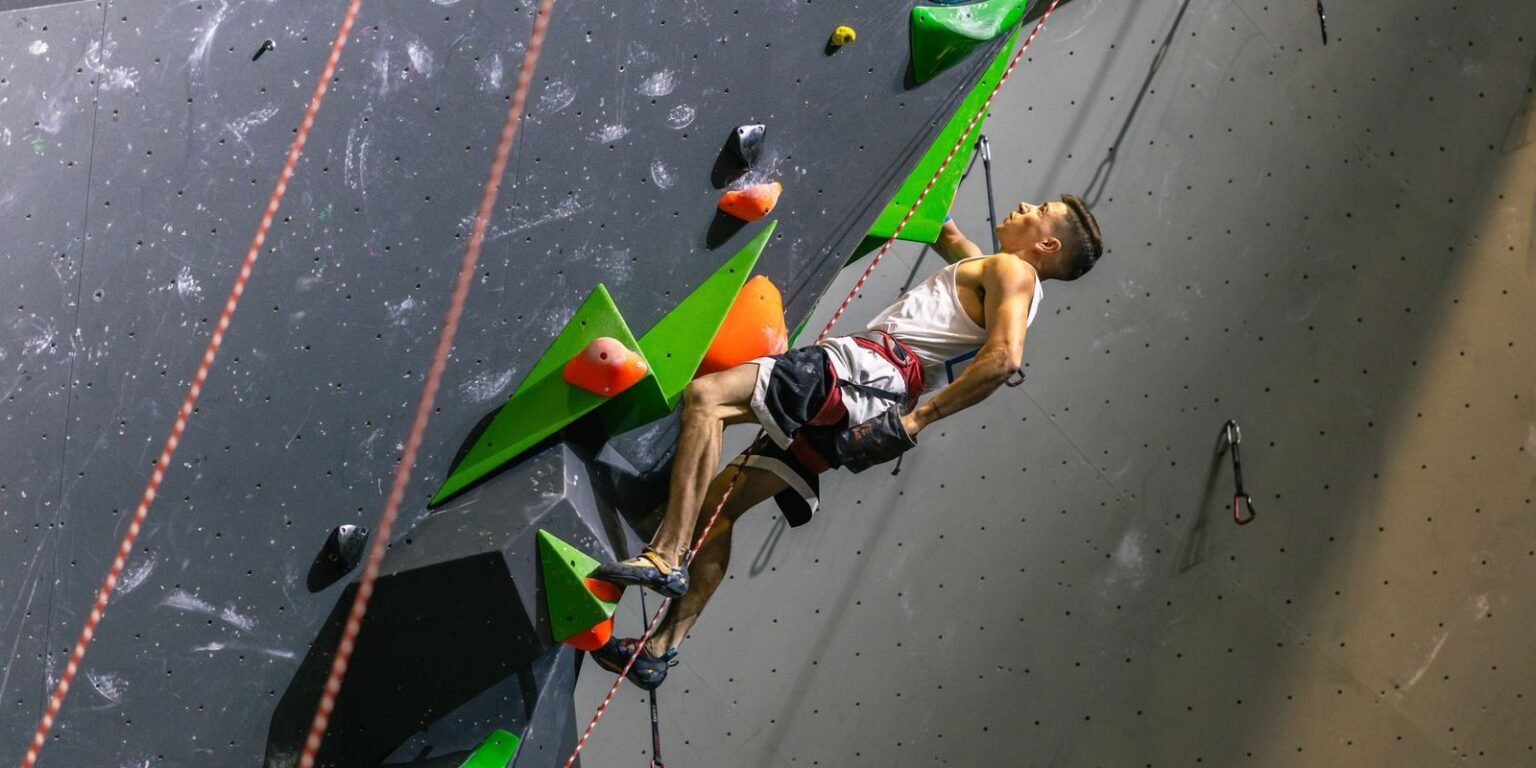 Eduardo Schaus leva bronze na Copa do Mundo de paraescalada na França Eduardo Schaus leva bronze na Copa do Mundo de paraescalada