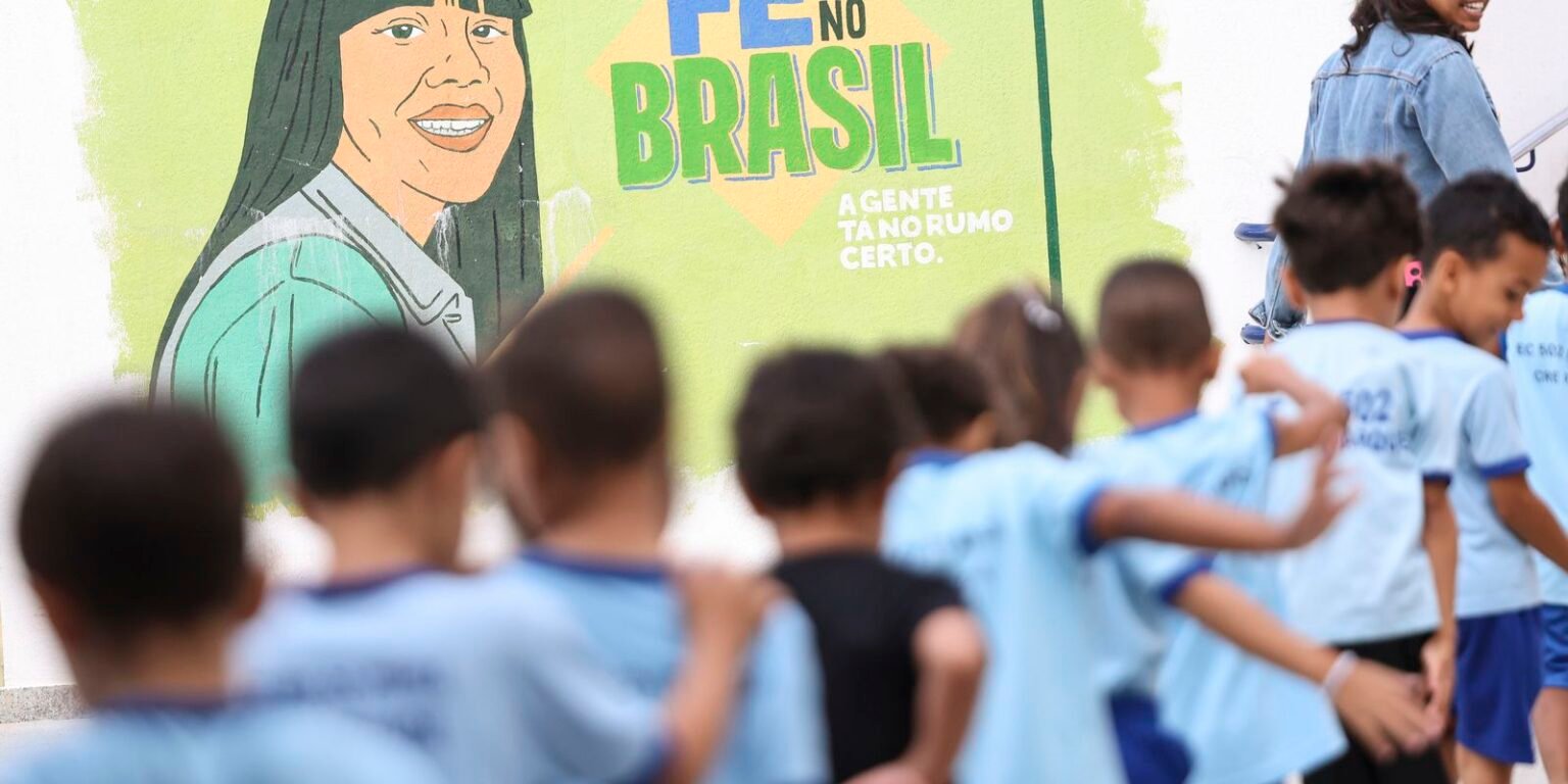 alunos escola mcamgo abr 26032025 3