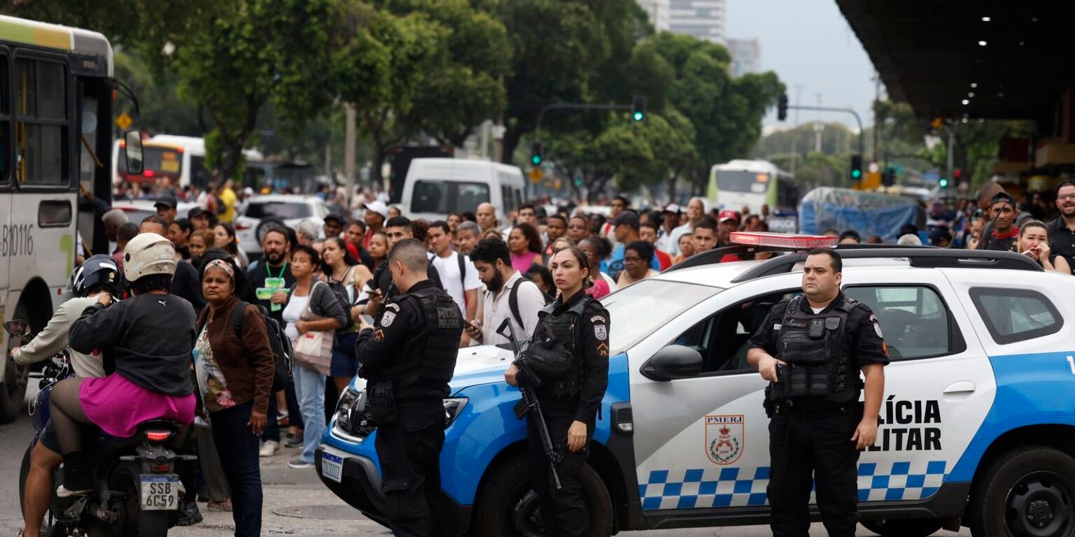 Ação no RJ é cortina de fumaça e expõe população, dizem especialistas| Agência Brasil d6a9627 1