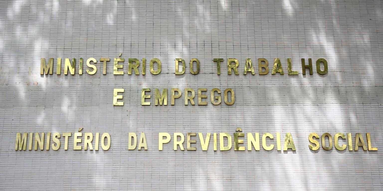 fachada ministerio mcamgo abr 100420231818 13