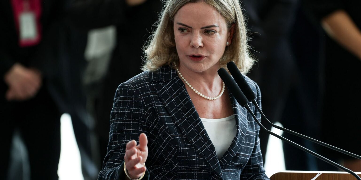 Derrite como relator do PL Antifacção contamina debate, diz Gleisi 0d9a4616