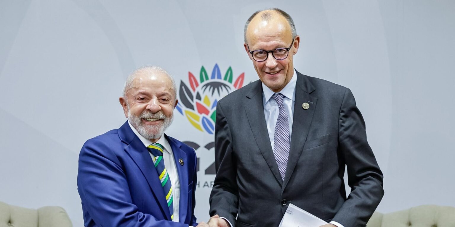 Após mal-estar sobre críticas a Belém, Lula se reúne com premiê alemão 54939984398 288a281039 o