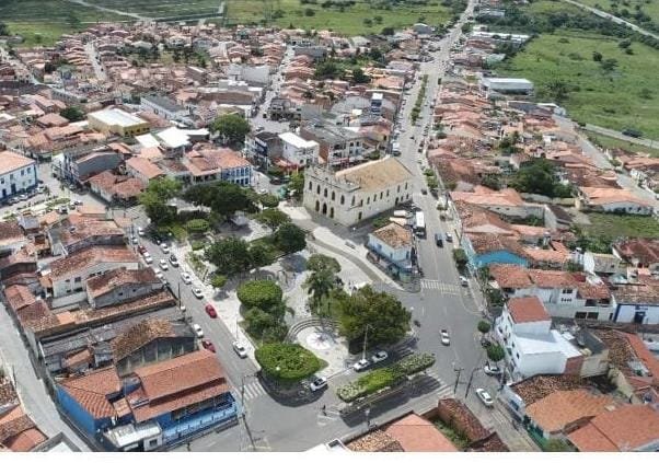 Projeto da Prefeitura de Inhambupe de empréstimo de R$ 40 milhões é enviado à Câmara em regime de urgência IMG 20251125 WA0031