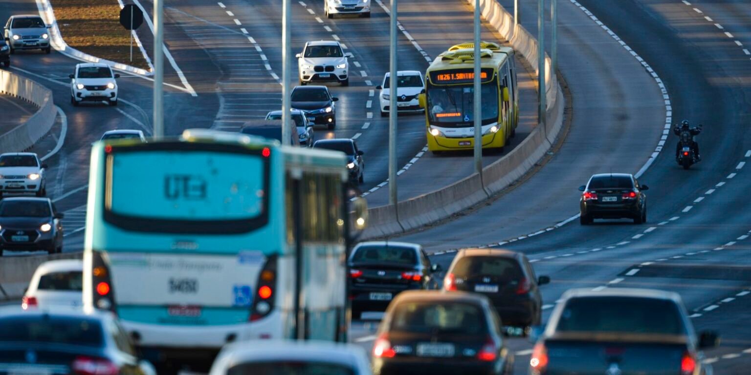 Na COP, coalizão pela descarbonização dos transportes tem 121 adesões estrada parque aeroporto df 047 mcajr abr2807221078