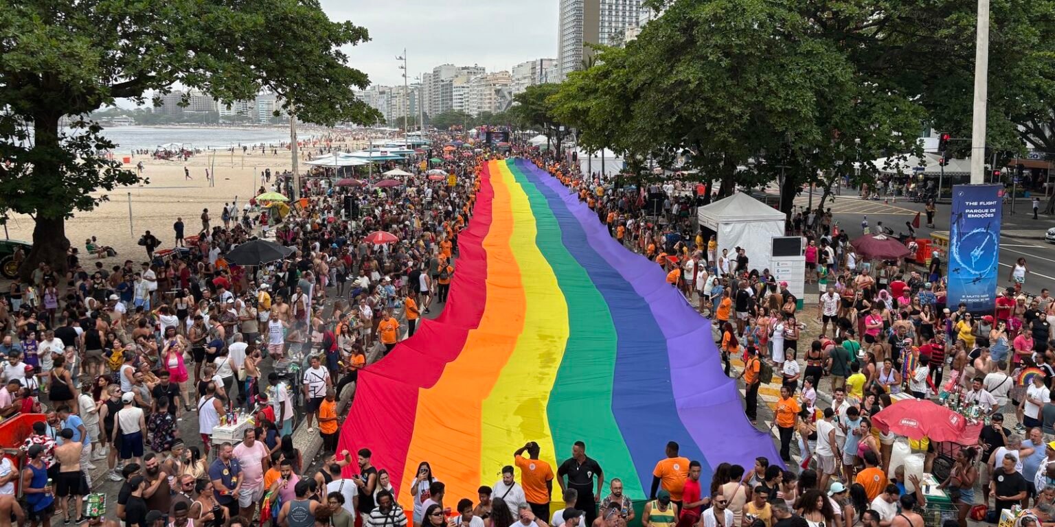 parada lgbti no rj credtido lara souza 0