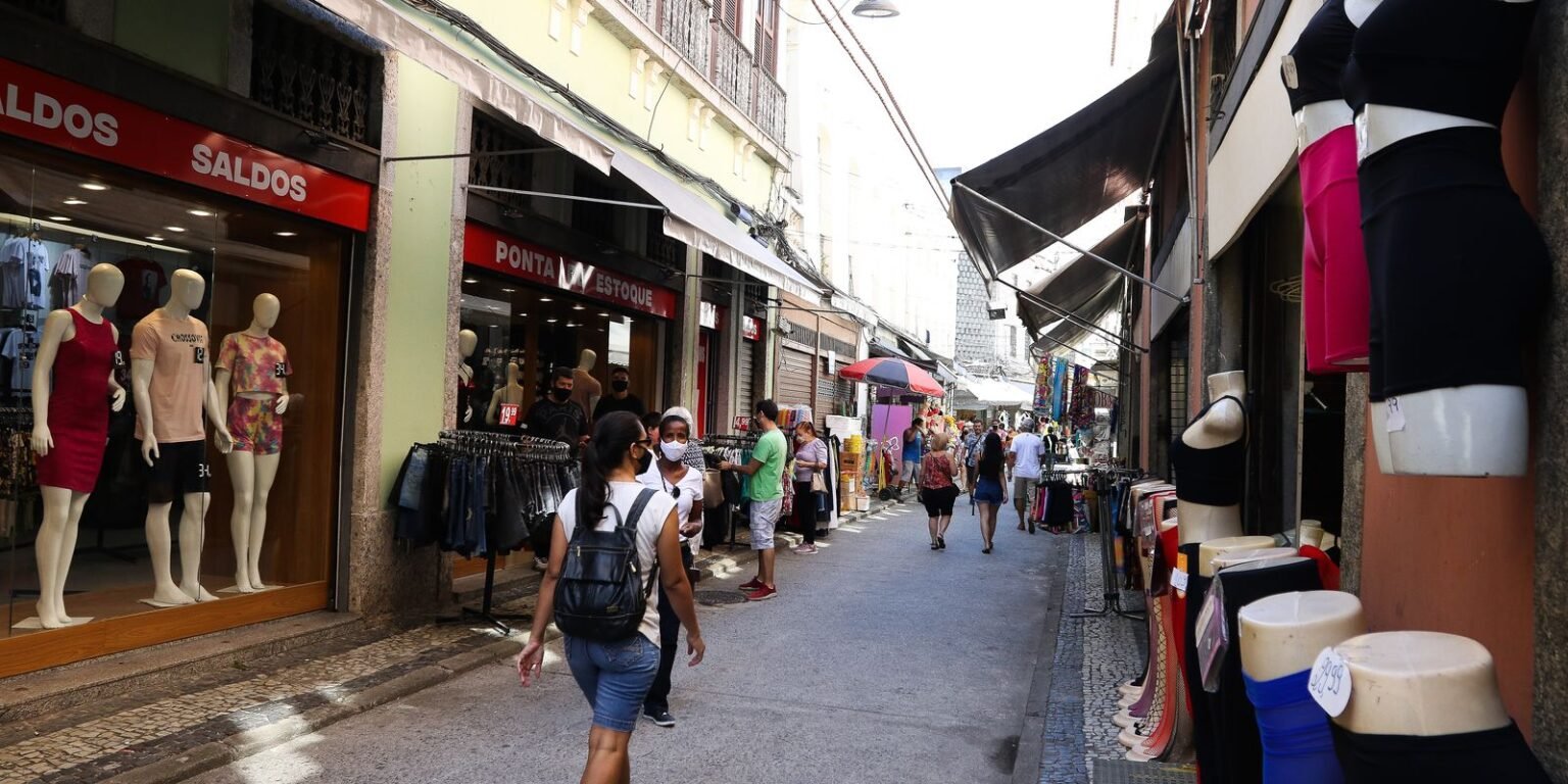 comercio na saara reabre no rio tnrgo abr 0904216701