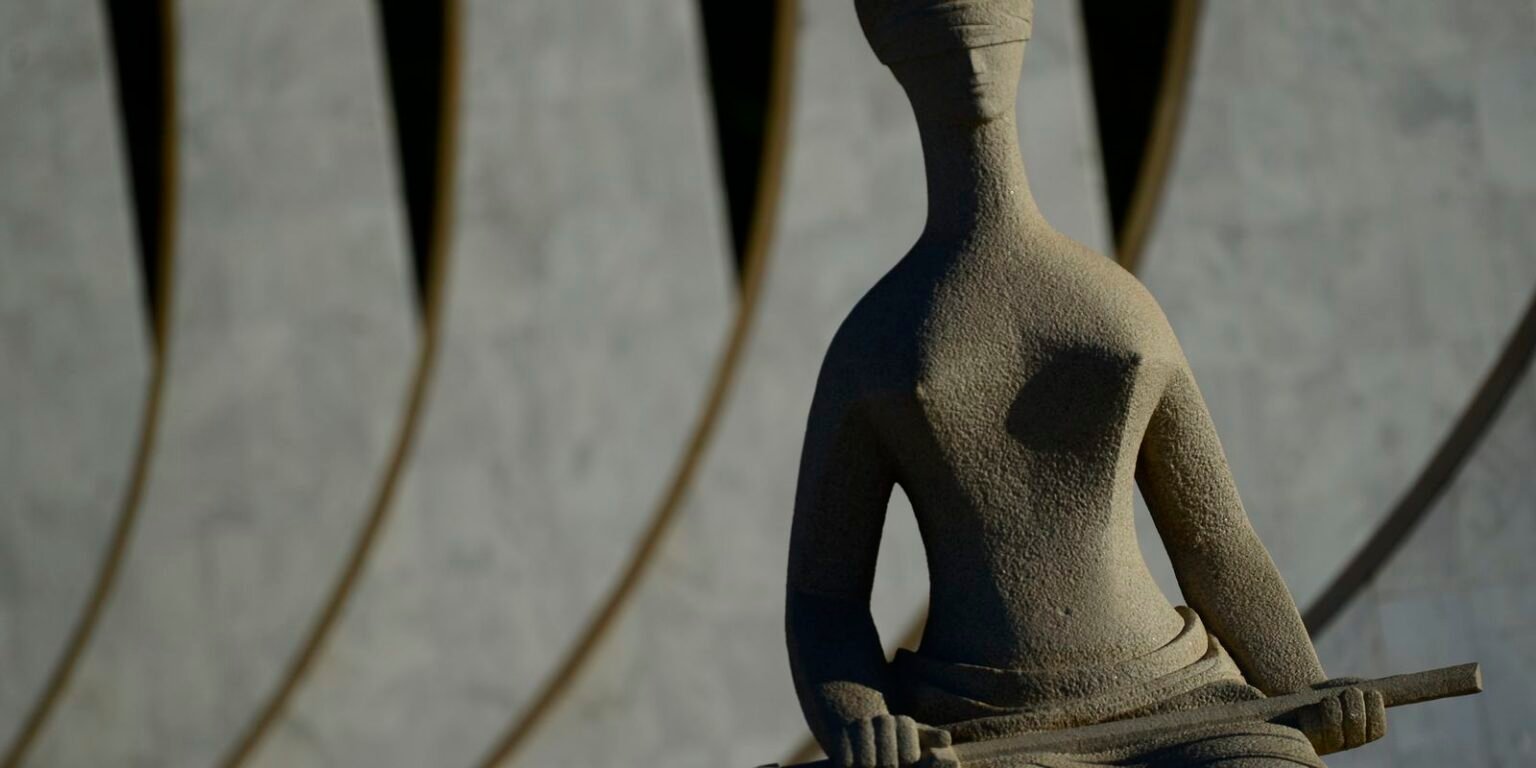 mca abr numero de serie de 4 digitos 090620 7