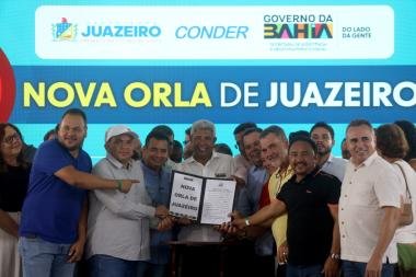 Em Juazeiro, Jerônimo entrega ambulância e autoriza obras na Orla pelo Novo PAC Agenda20Juazeiro.20Foto20Thuane20MariaGOVBA2028929