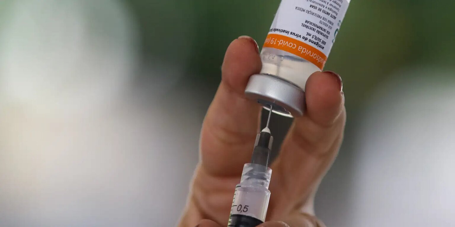 vacinacao drive thru universidade estadual do rio de janeiro uerj tnrgo abr 2502214589 0