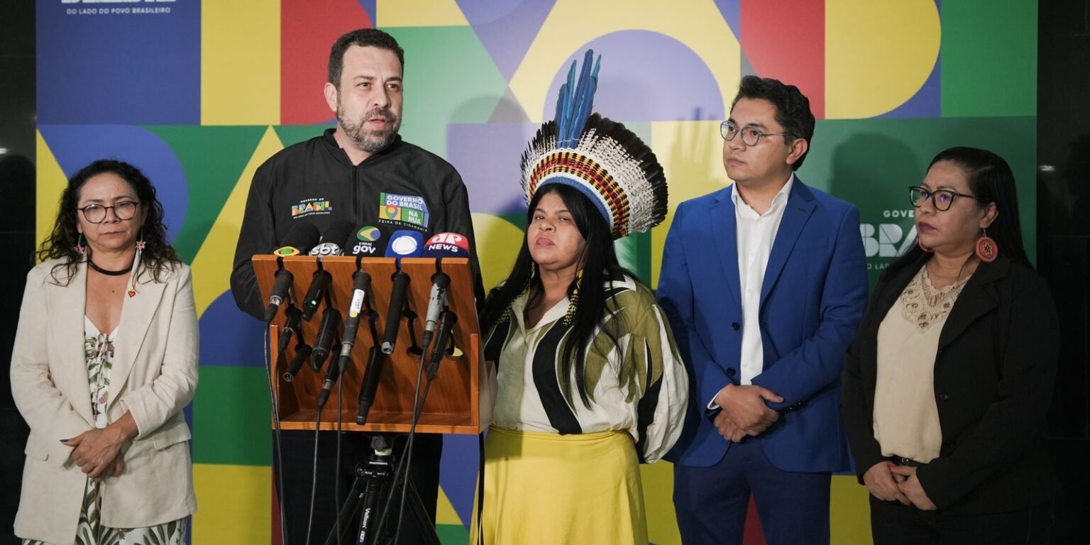 55112893848 8a0d418602 o