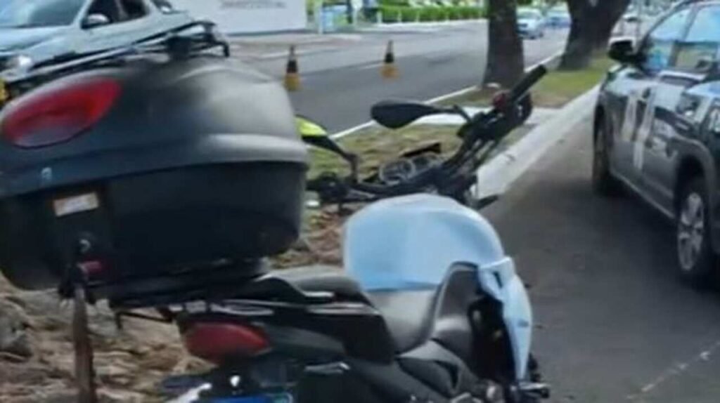 Motociclista morre após colidir contra árvore na Avenida Contorno acidente tvbahia widemd Easy Resize.com