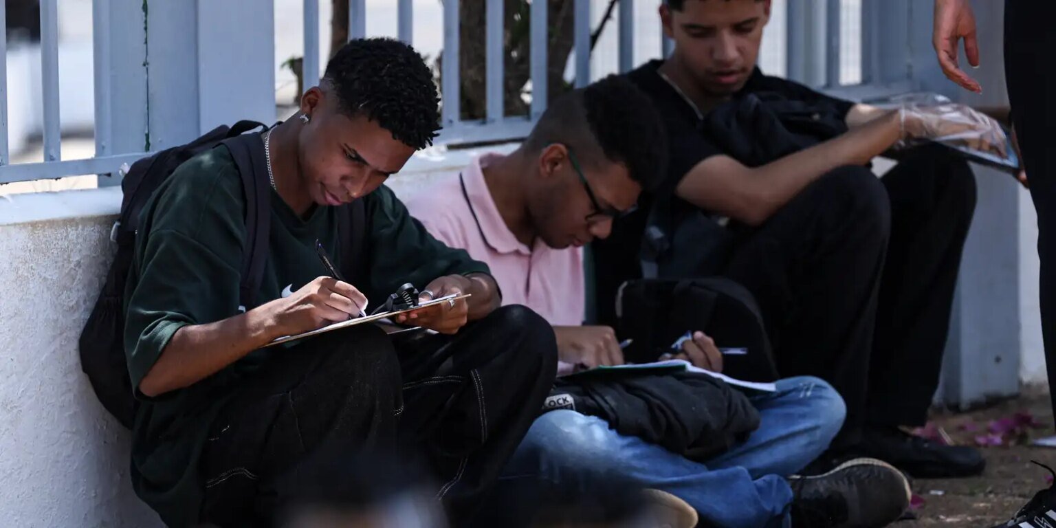 Inscrições para o Fies 2026 terminam nesta sexta; saiba como concorrer enem mc abr 16112025 1