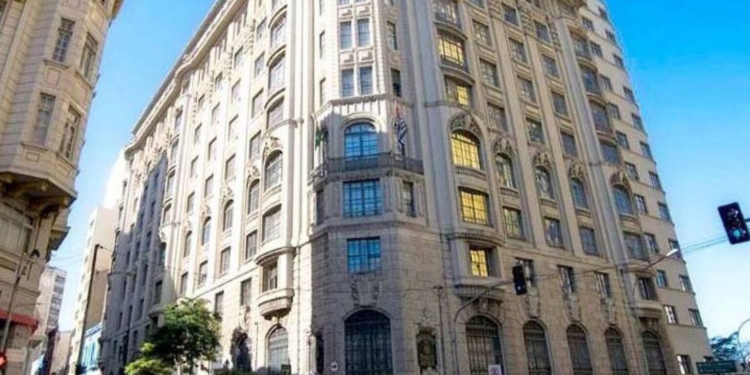 MP denuncia 7 empresários e ex-auditores fiscais por corrupção em SP predio mp sp widelg