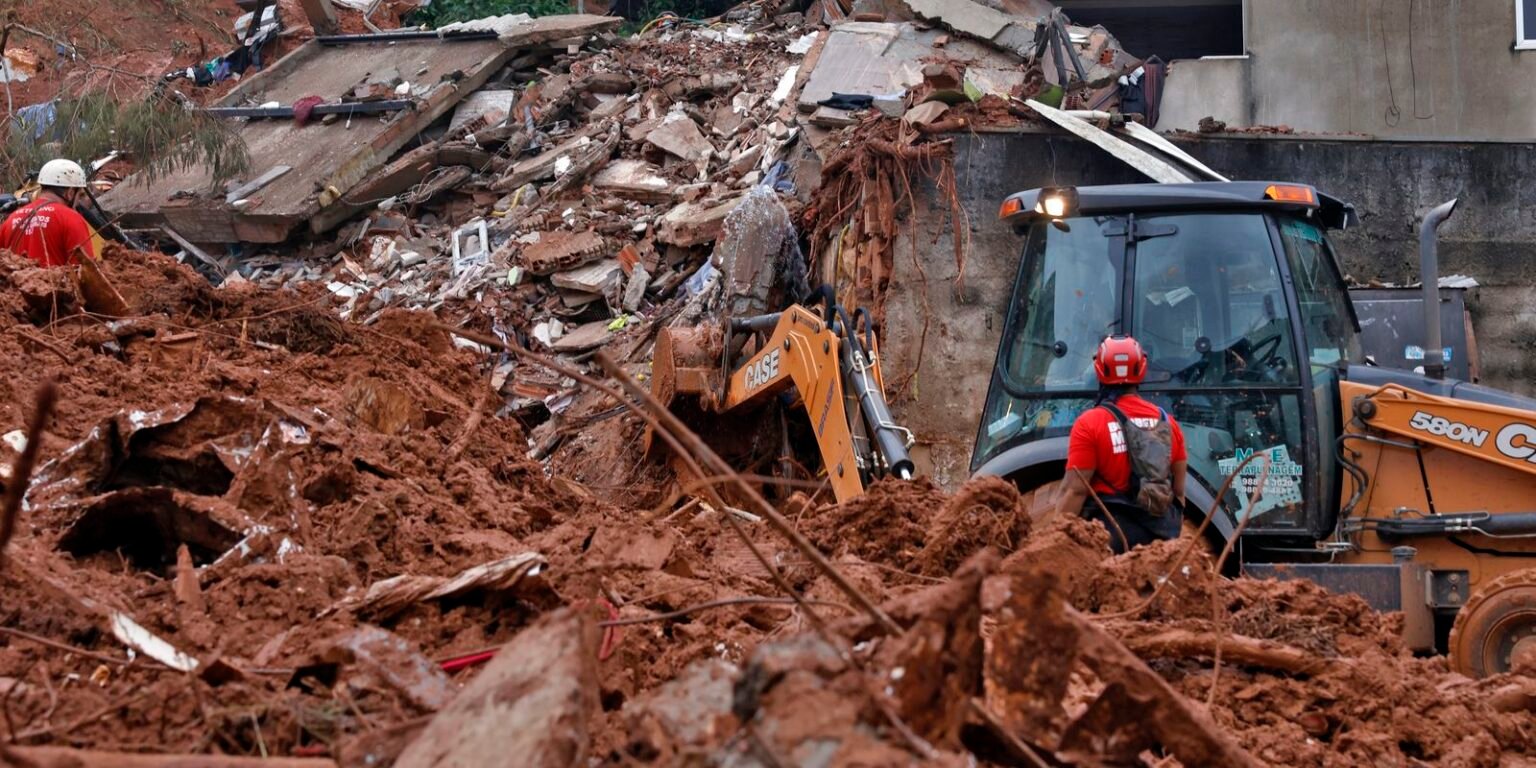 Número de mortos com as chuvas chega a 30 em Minas Gerais rbr0946.jpg 0