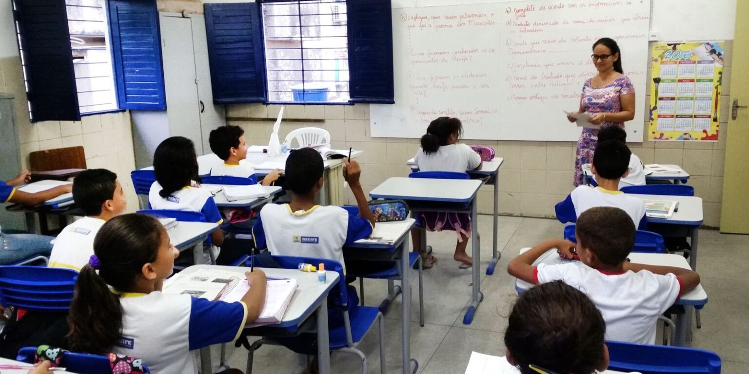 Escolas terão conteúdos de prevenção à violência contra a mulher 1008368 20160314 capa 171151