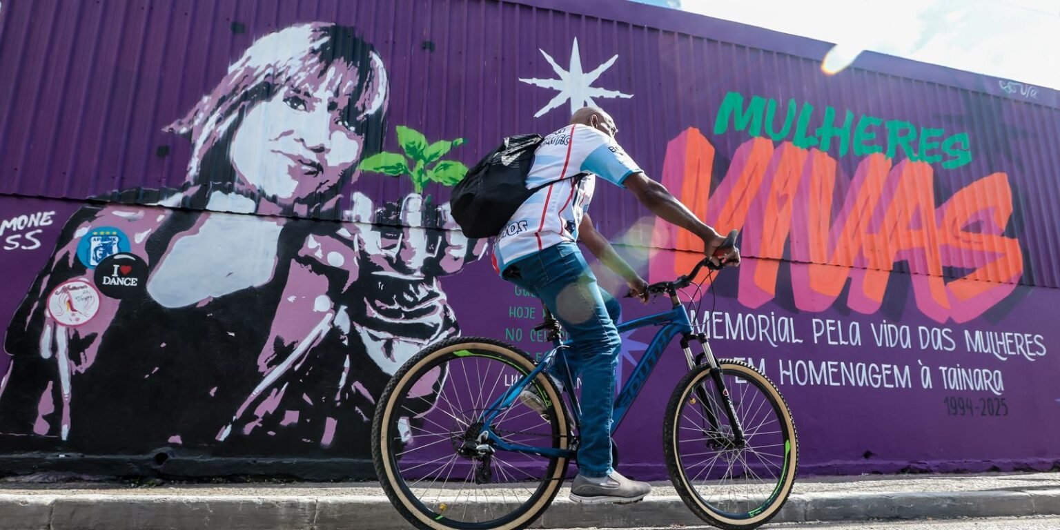 Ato contra feminicídio inaugura mural em homenagem a Tainara em SP pint8547.jpg