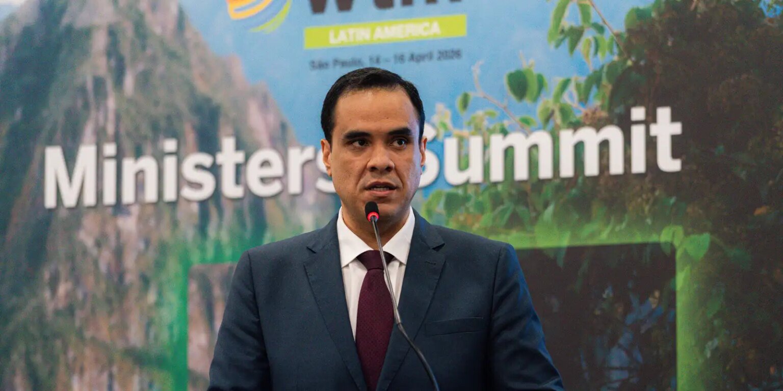 55208269981 71587b57cc o