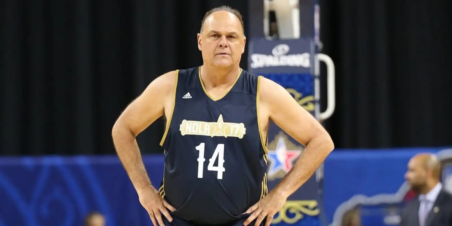 Jogador de basquete Oscar Schmidt morre aos 68 anos em