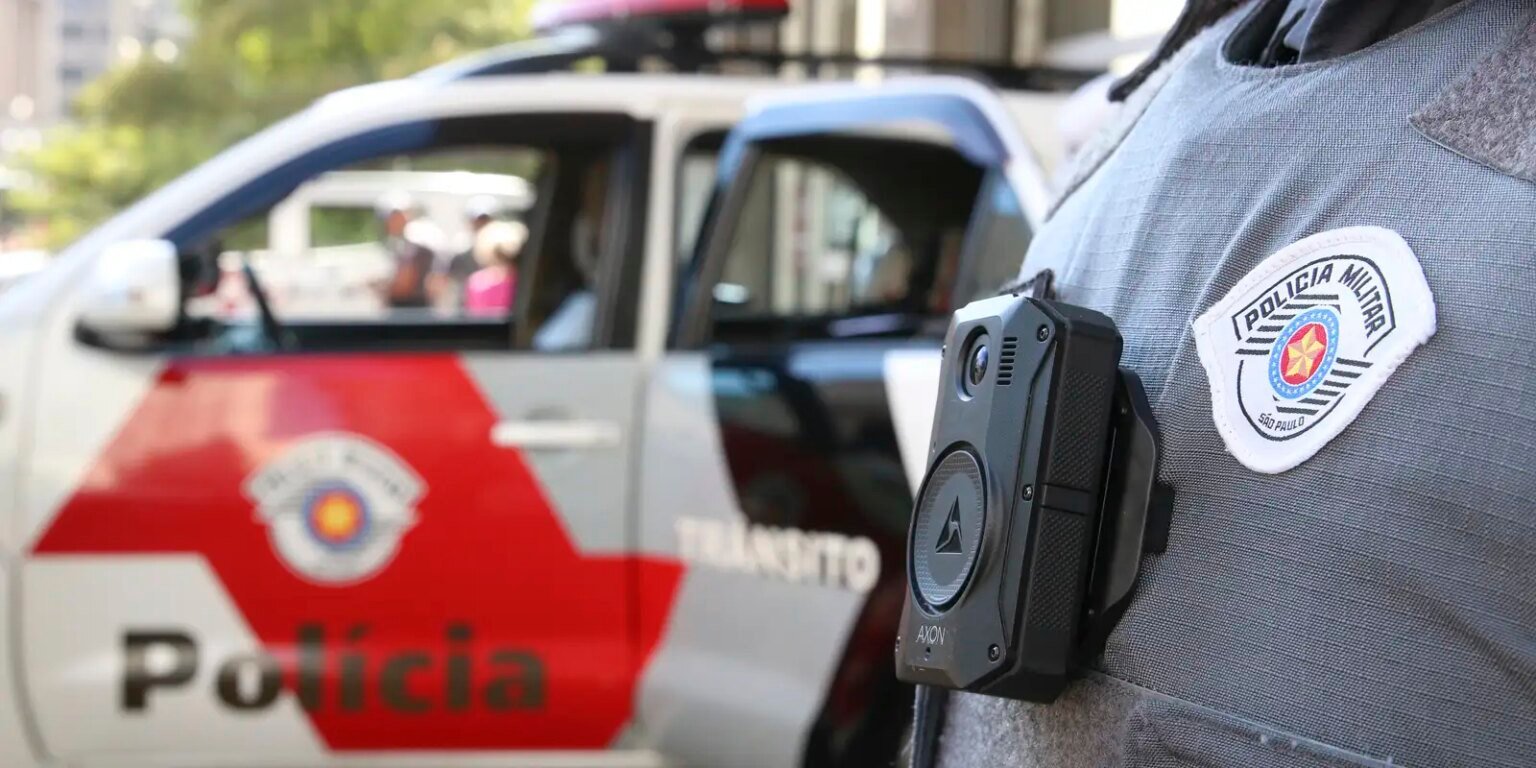cameras uniformes de policiais militares sao paulo rvrsa abr 2804223629 0