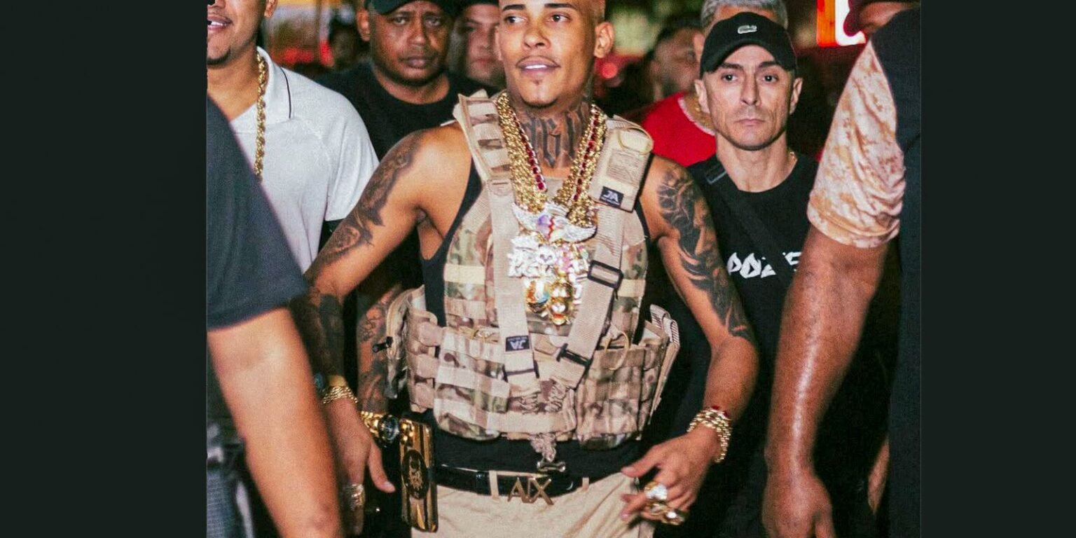 policia prende cantor mc poze do rodo