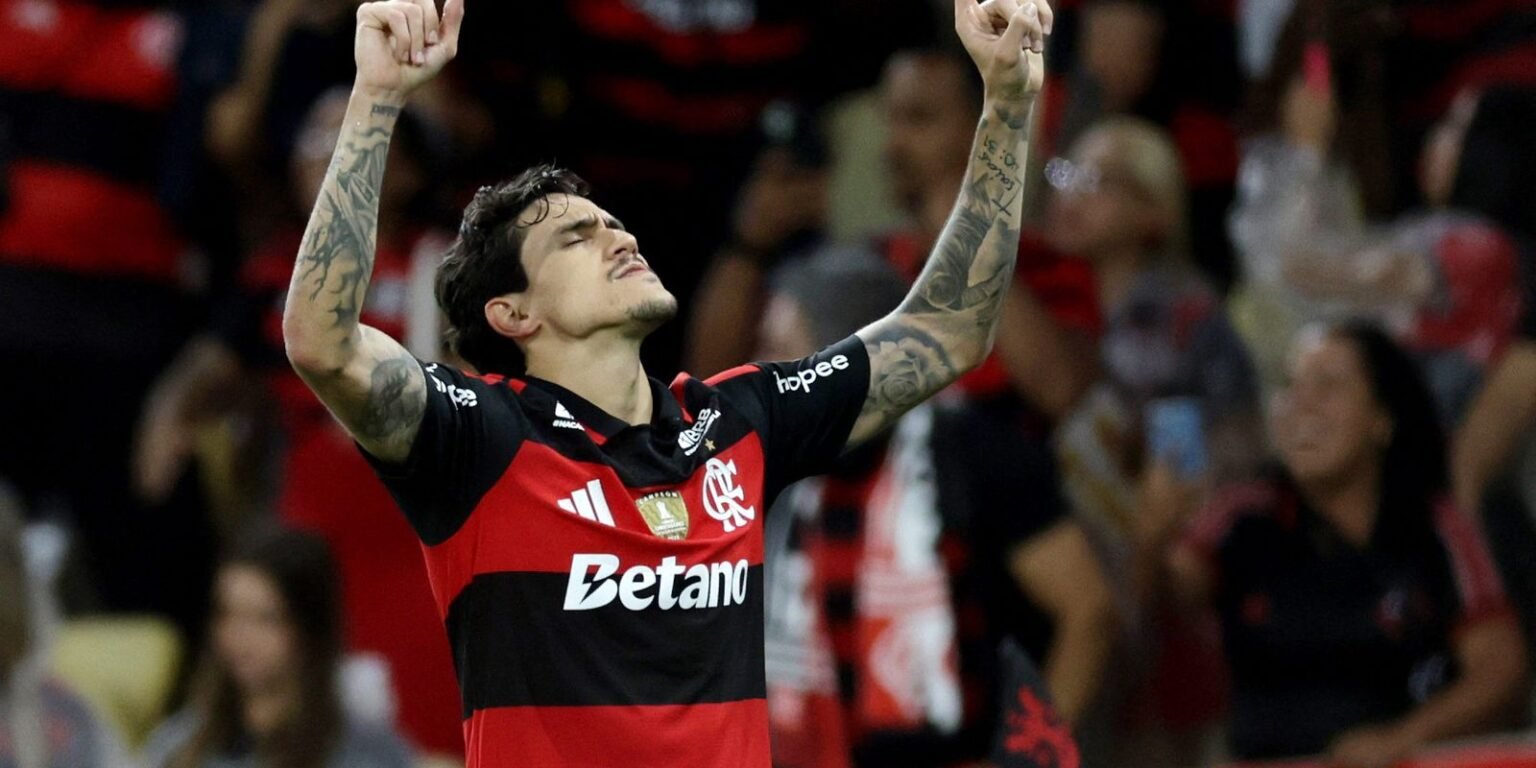 Libertadores: Pedro decide e Flamengo está nas oitavas de final 2026 05 21t020519z 1177434821 up1em5l05st2m rtrmadp 3 soccer libertadores fla esu