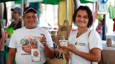 Agricultura familiar recebe R$ 4,6 milhões em investimentos do Estado para ampliar renda e acesso à água no campo Feira20da20Agricultura20Familiar20em20Feira20de20Santana.20Foto20FeijC3A3o20AlmeidaGOVBA