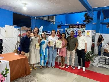 Estudantes de colégio estadual em Juazeiro lançam livro de poemas com histórias e memórias pessoais Foto20acervo20pessoal20286729